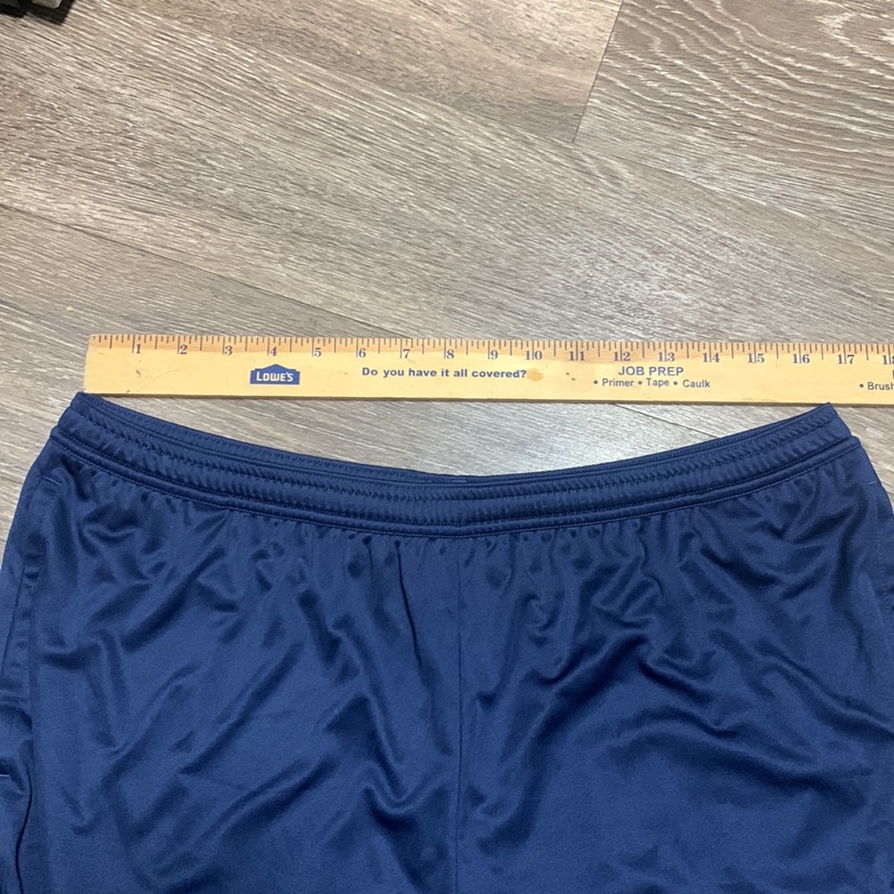 NWT Adidas Aeroready shorts - Picture 4 of 8